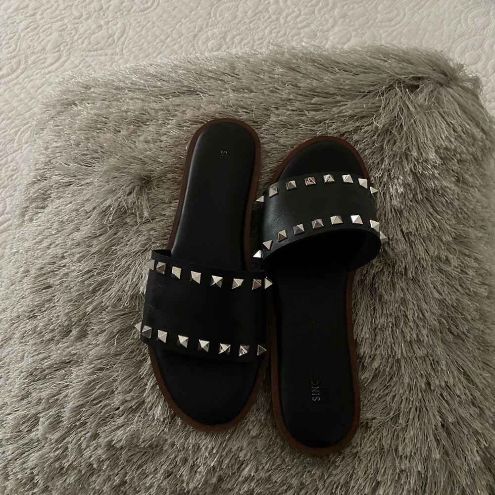 Super cute Sandals